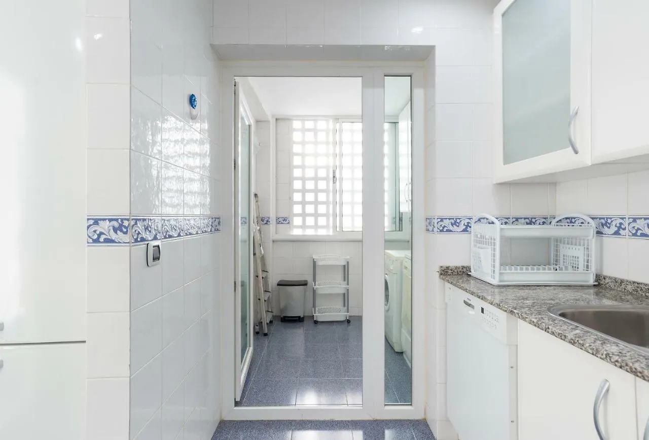 Apartamento Lujoso duplex a 7 min. a pie de la playa Torremolinos 0*,  España